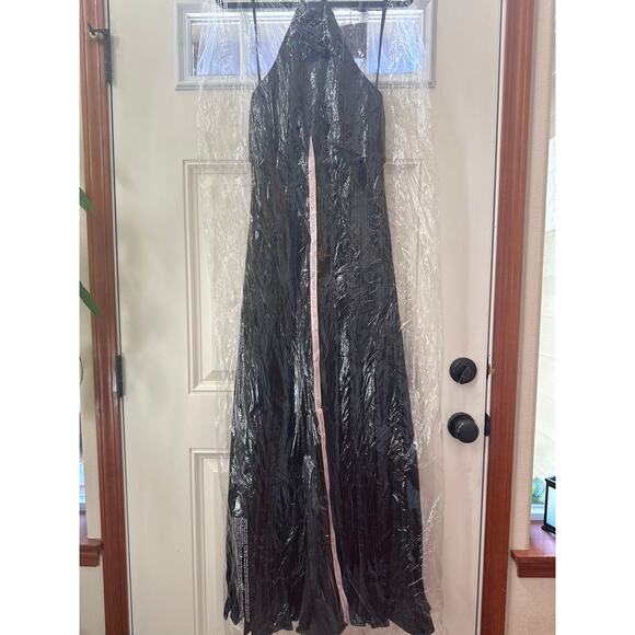 Mac Duggal 27457 Halter Neck Pleated Jumpsuit in Black Size 2 NWT in Plastic - Picture 5 of 6